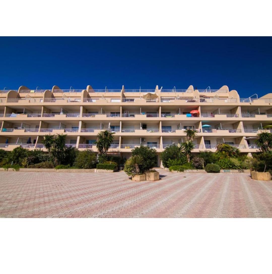 Apartment Avec Terrasse Port De Hyeres